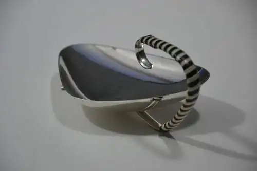 Dekoschale, Petit fours Schale, Servierschale, Metall versilbert, Kunstst.griff 