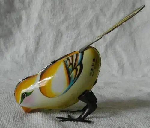 Blechspielzeug Singvogel III mit Federantrieb