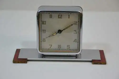 Tischuhr,1920,Alarmfunktion,Metall verchromt,deutsch,DRGM