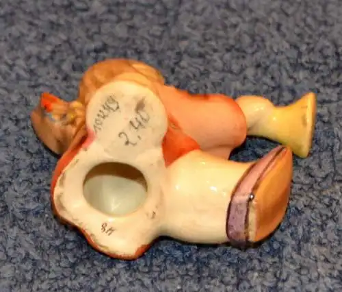 Engel mit Trompete,wohl Goebel,polychrome Fasung,guter Zustand