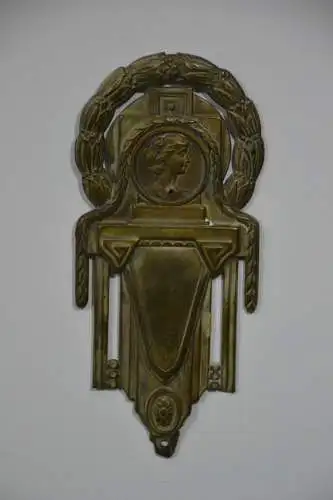 Zierornament für Türen oder Einrichtung, 