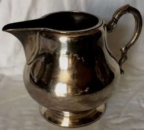 Kleine versilberte Kanne, ohne Marke