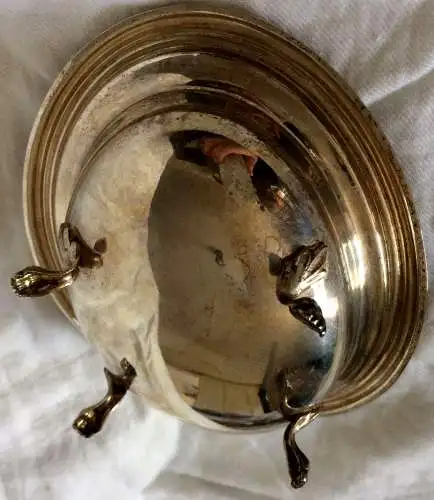 Kleine ovale versilberte Schale mit Löwenfüßen