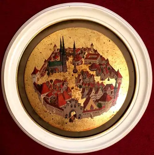 Ansicht einer mittelalterlichen Stadt, Nürnberg (?) - Kleines rundes Gemälde