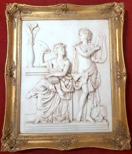 Reliefbild  aus weißen "Ägyptischen Alabaster,zwei Musen,Musik u. Dichtung
