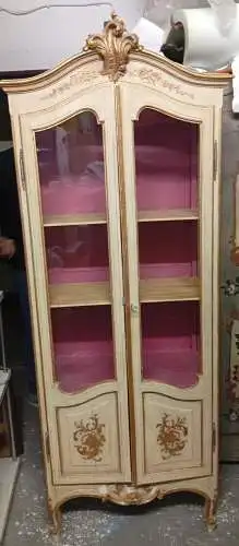 Möbel, Vitrine,ca.1950,Barockstil, weiß+gold,guter,gebrauchter Zustand