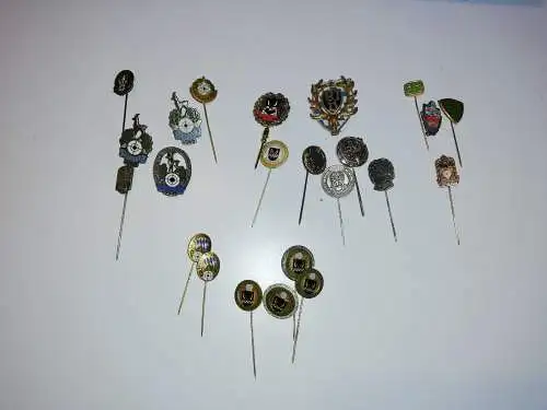 Anstecknadeln von div. Schieß- u Schützenvereinen vor und NACH 1945, Konvolut