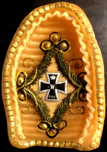 Alter Wachsstock aus dem 1. Weltkrieg mit Eisernem Kreuz aus Wachs