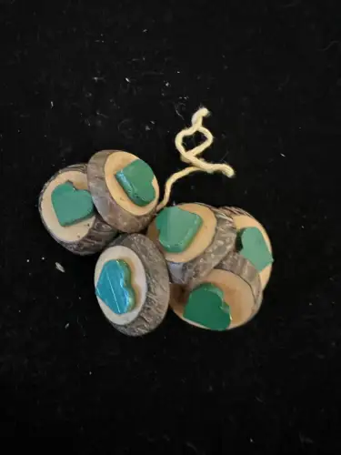 Knopfe, Trachtenknöpfe, Holz, 6 Stück, alpenländisch, Durchmesser ca 2,5 cm