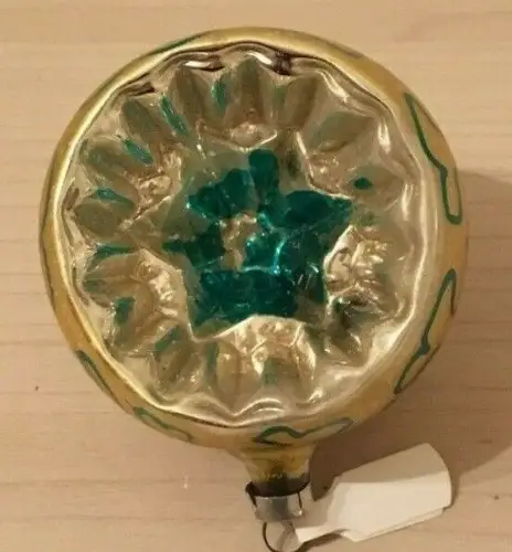 Baumschmuck,Kugel silber-grün bemalt,Glas,ca.1960,zum Aufhängen