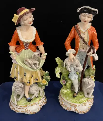 Sandizell,Höfner, Dresden,H 26 cm,beschädigt, S. Fotos, für Restaurator