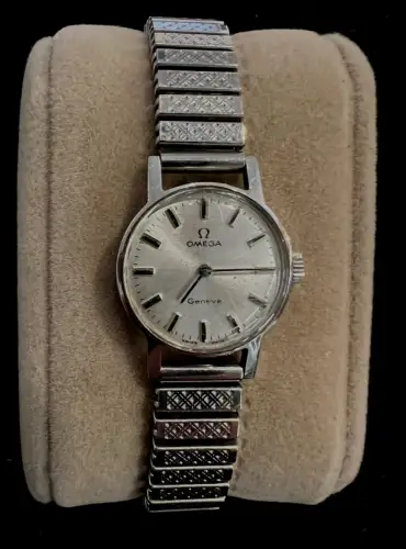 Omega,Stahl,Armbanduhr, Damen,Geneve, Kaliber 485, Durchmesser 2,1 cm,