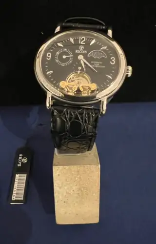 Armbanduhr, Herren, Rico`s, Automatik,ungetragen,Oval, 4,1 x 3,4 cm ohne Anstöße