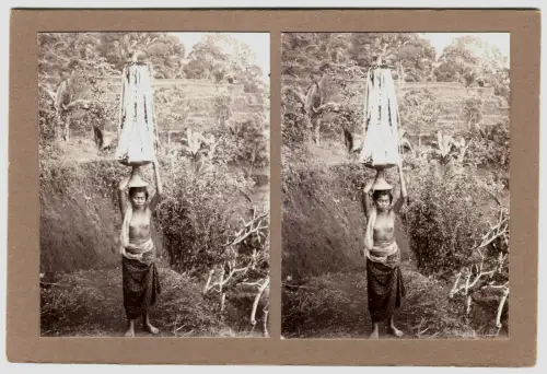 Original-3D/Stereophotographie Mädchen mit Opfergaben, August 1913