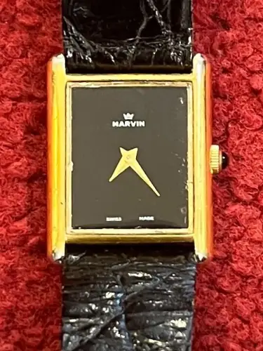 Damenarmbanduhr, Marvin, mechanisch, rechteckig, gebraucht, Lederband