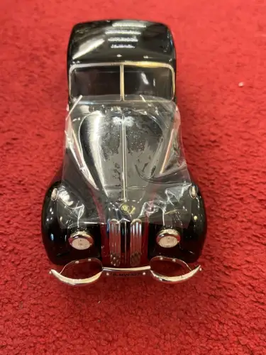 Modelauto, BMW 327 Coupe, Schuko, 1937-1941, 1:18, schwarz-rot, orig. verpackt,