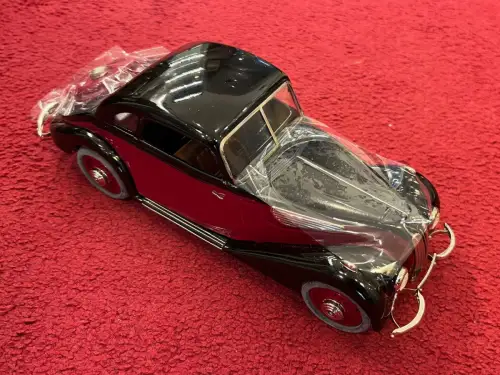 Modelauto, BMW 327 Coupe, Schuko, 1937-1941, 1:18, schwarz-rot, orig. verpackt,