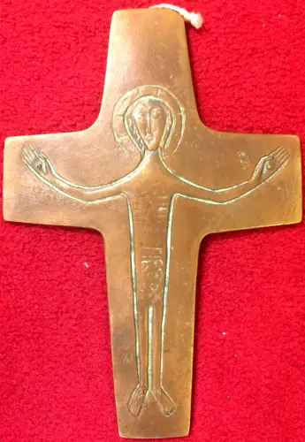 Kruzifix aus Bronze im Stil der 1960er Jahre