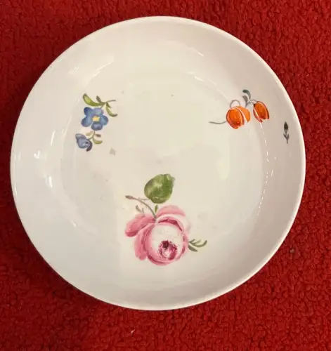 Porzellan, Kaffeeuntertasse, Meißen,  1763 - 1774, Blumenmuster