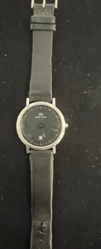 Armbanduhr, dänisch Design, Quarz, IQ 13Q587, Uhr läuft,Siehe Fotos