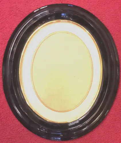 Ovaler schwarzer Rahmen mit Glas, Ende 19. Jahrhundert