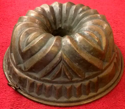 Gugelhupf-Backform aus Kupfer, 19. Jahrhundert
