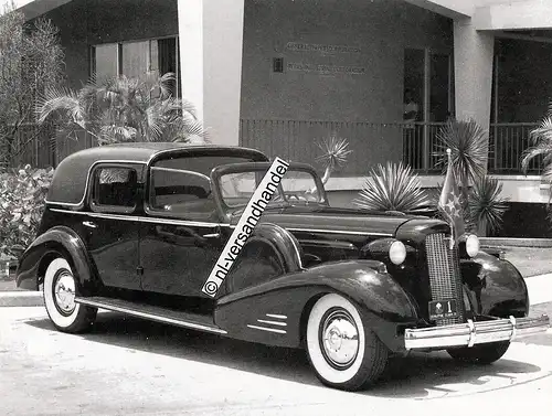 Cadillac - V16 - Town Car - Sedanca - 1935  - Archiv Verlag - nl-Versandhandel