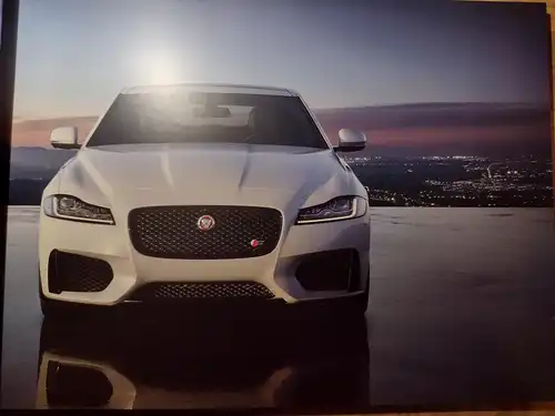 Prospekt / Katalog " Der Neue Jaguar XF" von 2015