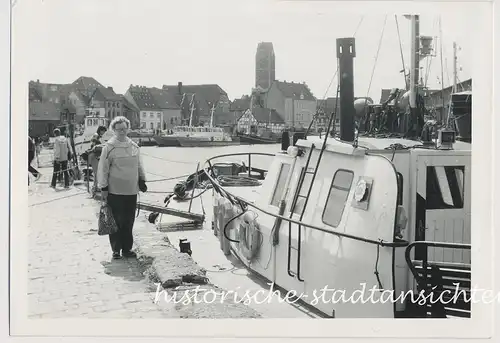 Wismar Hafen - Schiff Boot - DDR Reise Mode - Altes Foto 1980er