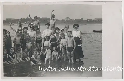 Frauen und Kinder beim Baden um 1910 - Badespass am See Fluß - TOLLES altes Foto 1900er/1910er