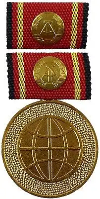 Medaille für hervorragende Leistungen im außenpolitischen Dienst d. DDR (AH294a)