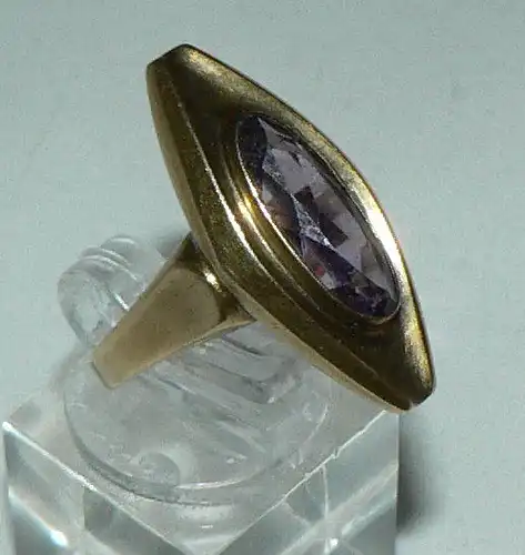 Ring aus 333er Gold mit Amethyst, Gr. 56/Ø 17,8 mm  (da4439)