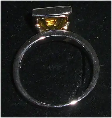 Ring aus 925er Silber mit Citrin,  Gr. 53, Ø 16,9 mm  (da3702)