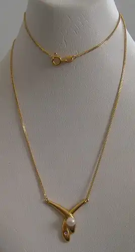 Collier aus 333 Gold mit Anhänger Perle und Zirkonia