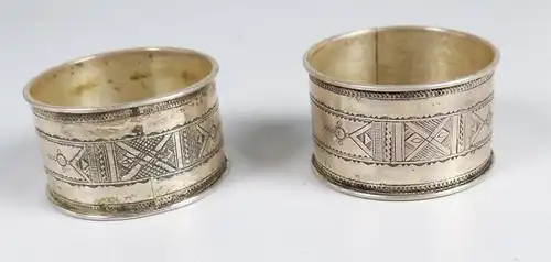 2 kleine und feine Sahne-Kännchen für eine Tasse aus 800er Silber   (da5169)