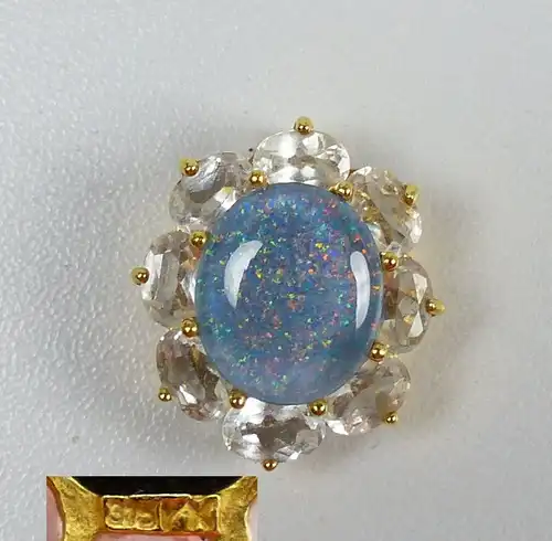 Wunderschöner Anhänger aus 375er Gold Opal und Bergkristallen   (da5193)