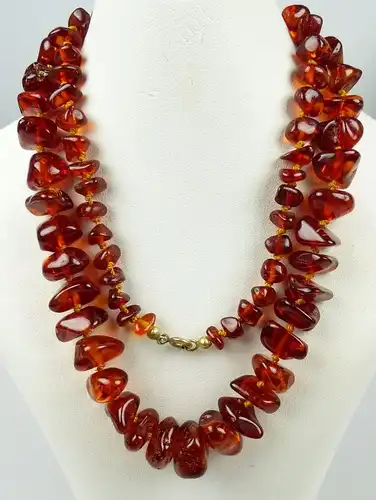 Kette aus Bernstein/Amber sehr schöne Farbe   (da4964)