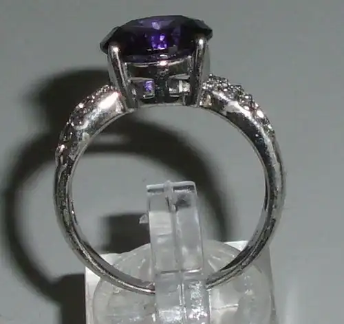 Ring aus 925 Silber mit Amethyst, Gr. 60, Ø 19,1 mm  (da4253)