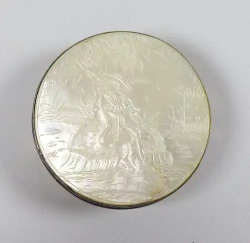 Zauberhafte sehr alte Pillendose Silber fein graviert, geschnitten  (da5270)