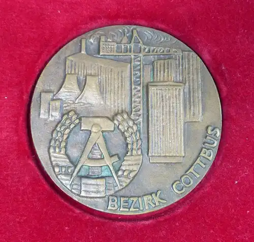 Bronze Medaille 20 Jahre DDR in OVP (da5456)