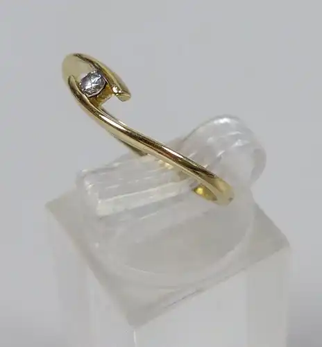 Ring aus 585 Gold mit Zirkonia, Gr. 56/Ø 17,8 mm  (da5477)
