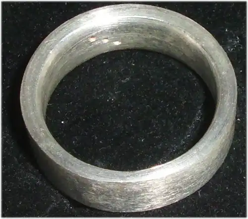 Ring aus 925er Silber mit weißen Steinen,  Gr. 55, Ø 17,5 mm  (da3682)
