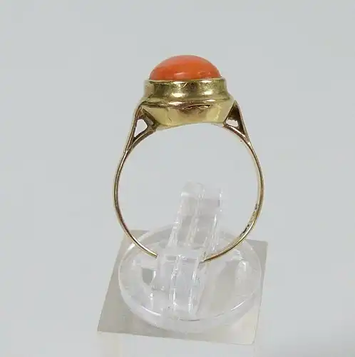 Ring aus 333er Gold mit Koralle, Gr. 54/Ø 17,2 mm  (da5591)