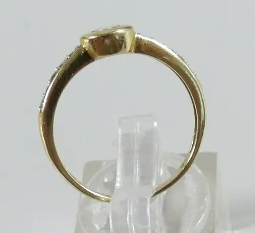 Ring aus 333 Gold mit Zirkonia, Gr. 57,5/Ø 18,2 mm  (da5614)