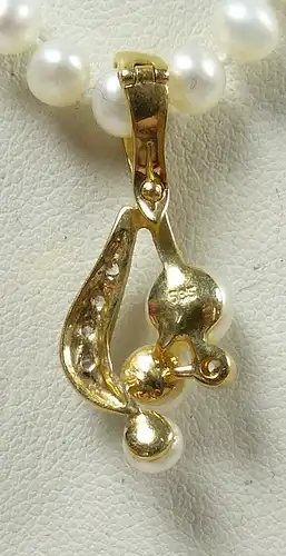 Wunderschöne Perlen-Kette m. Anhänger 585 Gold  (b8485)