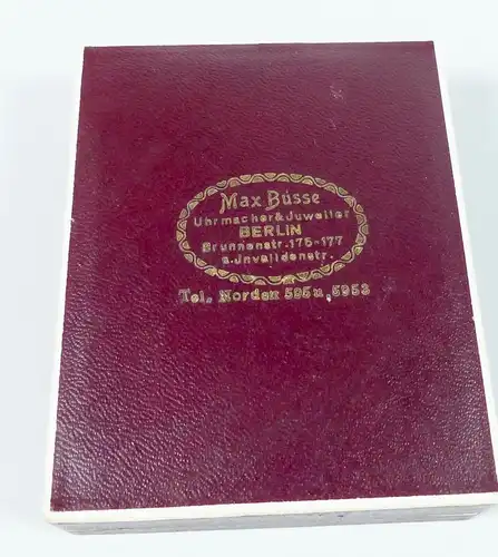 Alte Uhrenschachtel mit Werbung Max Busse Berlin Brunnens. 175-177   (da6203)
