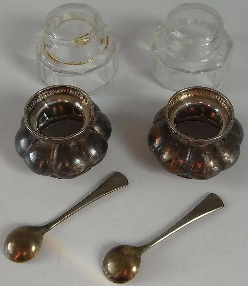 2 Salz  Gewürznäpfe und Löffel 800 er Silber von Hugo Böhm 4