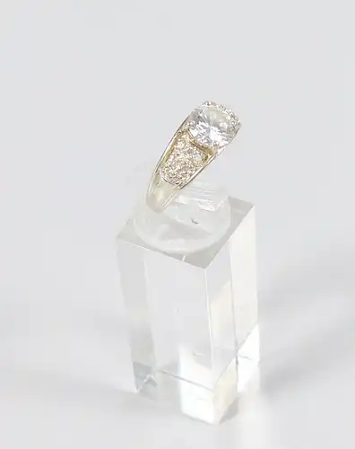 Ring aus 925 Silber mit weißen Edelsteinen, Gr. 56/Ø 17,8 mm  (da6073)