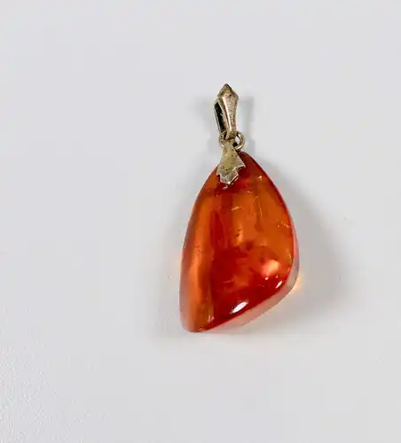 Wunderschöner Anhänger aus 835 Silber mit Bernstein/Amber  (da6002)