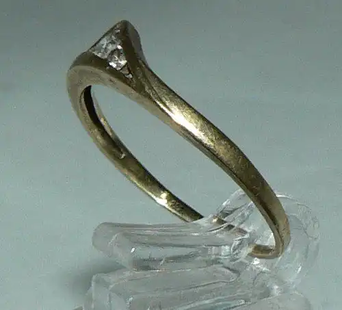 Ring aus 333er Gold mit Zirkonia, Gr. 57/Ø 18,1 mm  (da4443)